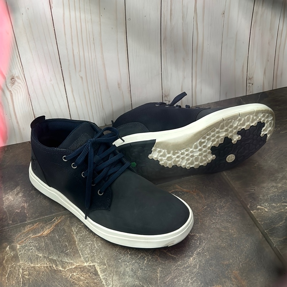 Timberland. 8.5. Navy Blue